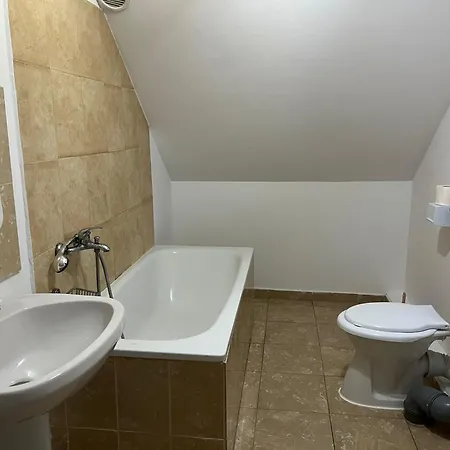 Casa Italia 2 * ティミショアラ