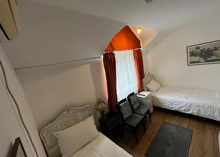 Πανσιόν Casa Italia 2